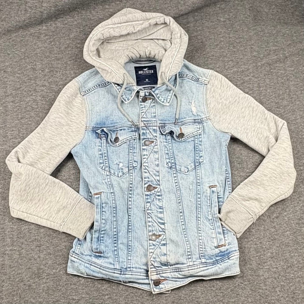 Hollister Denim Jean Jacket‎ Hoodie Spellout XS Distressed Vintage Vibes *READ
